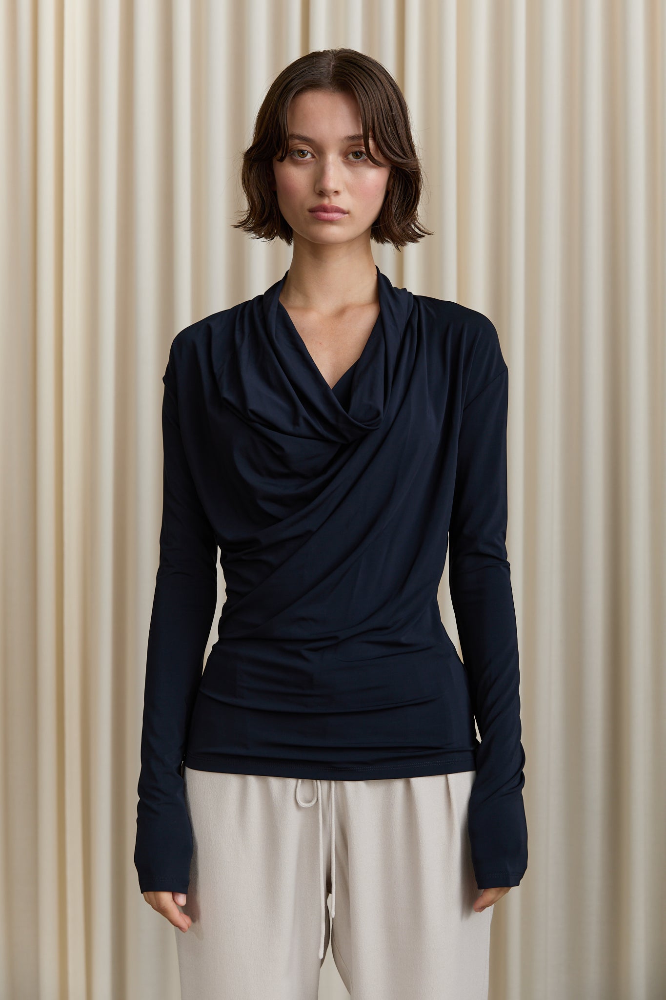 Fina Top in Navy
