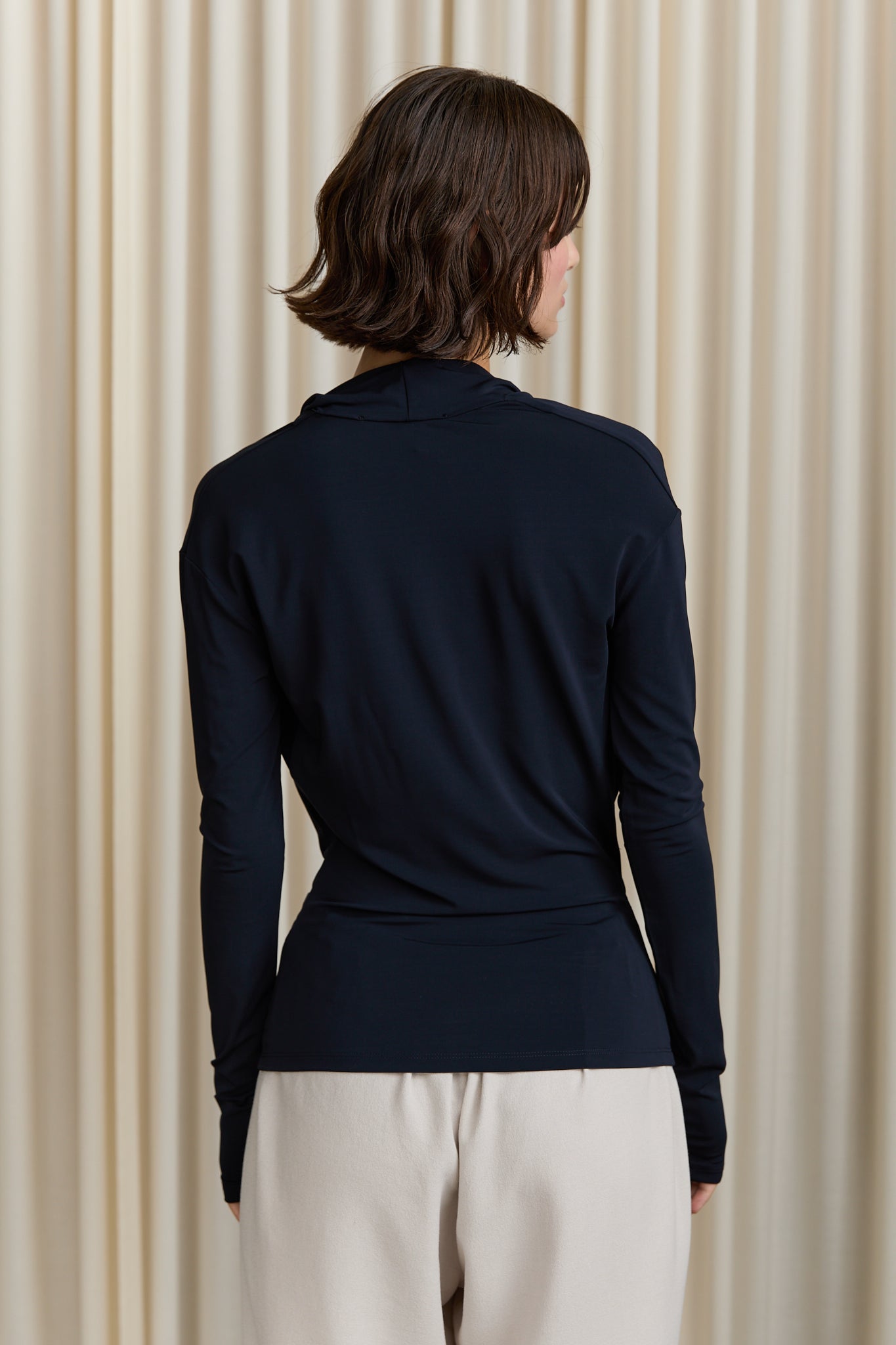 Fina Top in Navy