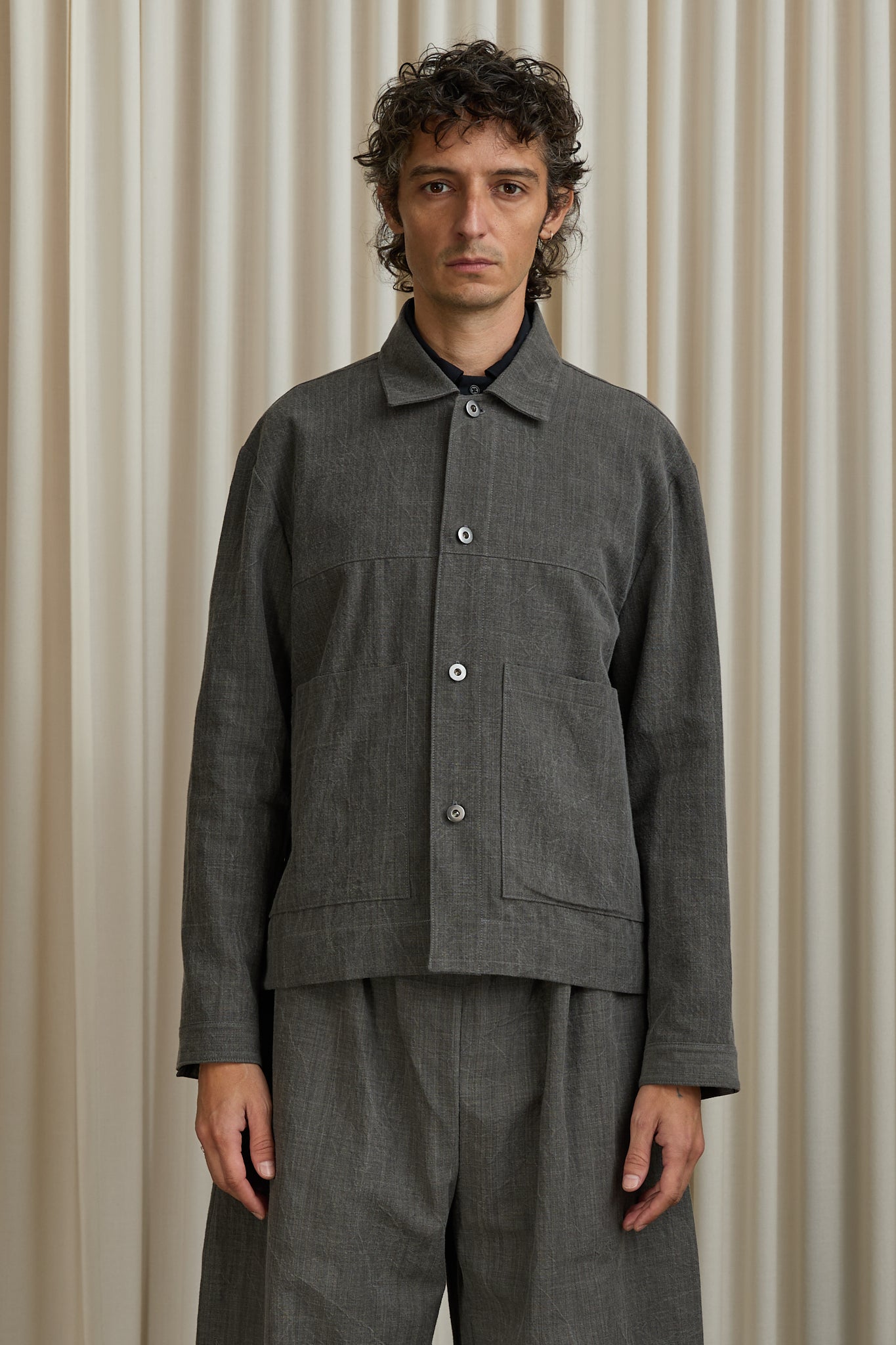 Cafe Jacket in Grey