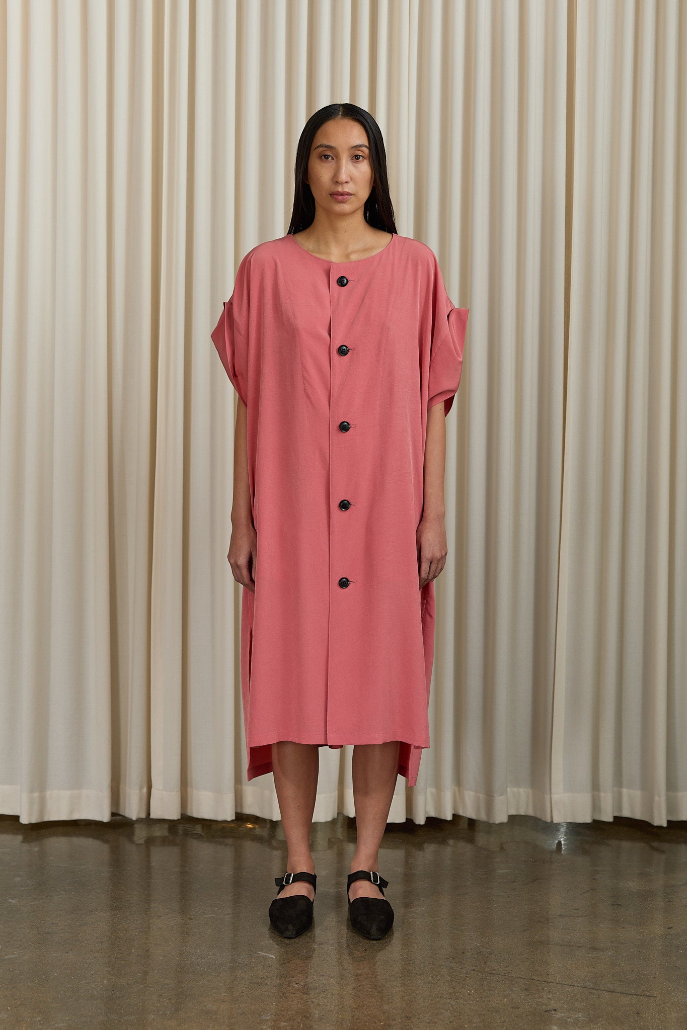 Crepe de Chine Rolled Up Sleeve Dress in Pink