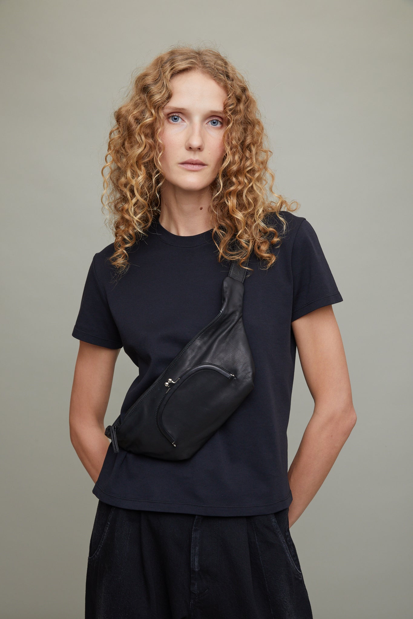 Metal Clasp Cross Bag in Black